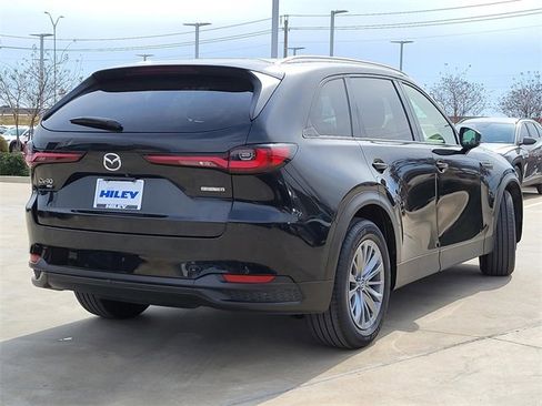 Certified 2024 MAZDA CX-90 3.3 Turbo w/ Preferred Plus image 4