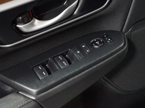 Used 2022 Honda CR-V EX image 29