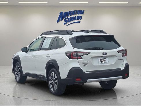 Certified 2025 Subaru Outback Limited AWD/4WD image 5