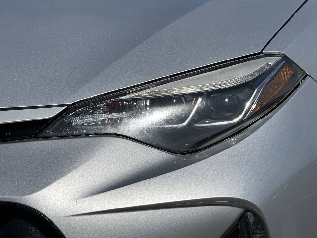 Used 2017 Toyota Corolla SE 50th Anniversary FWD image 19