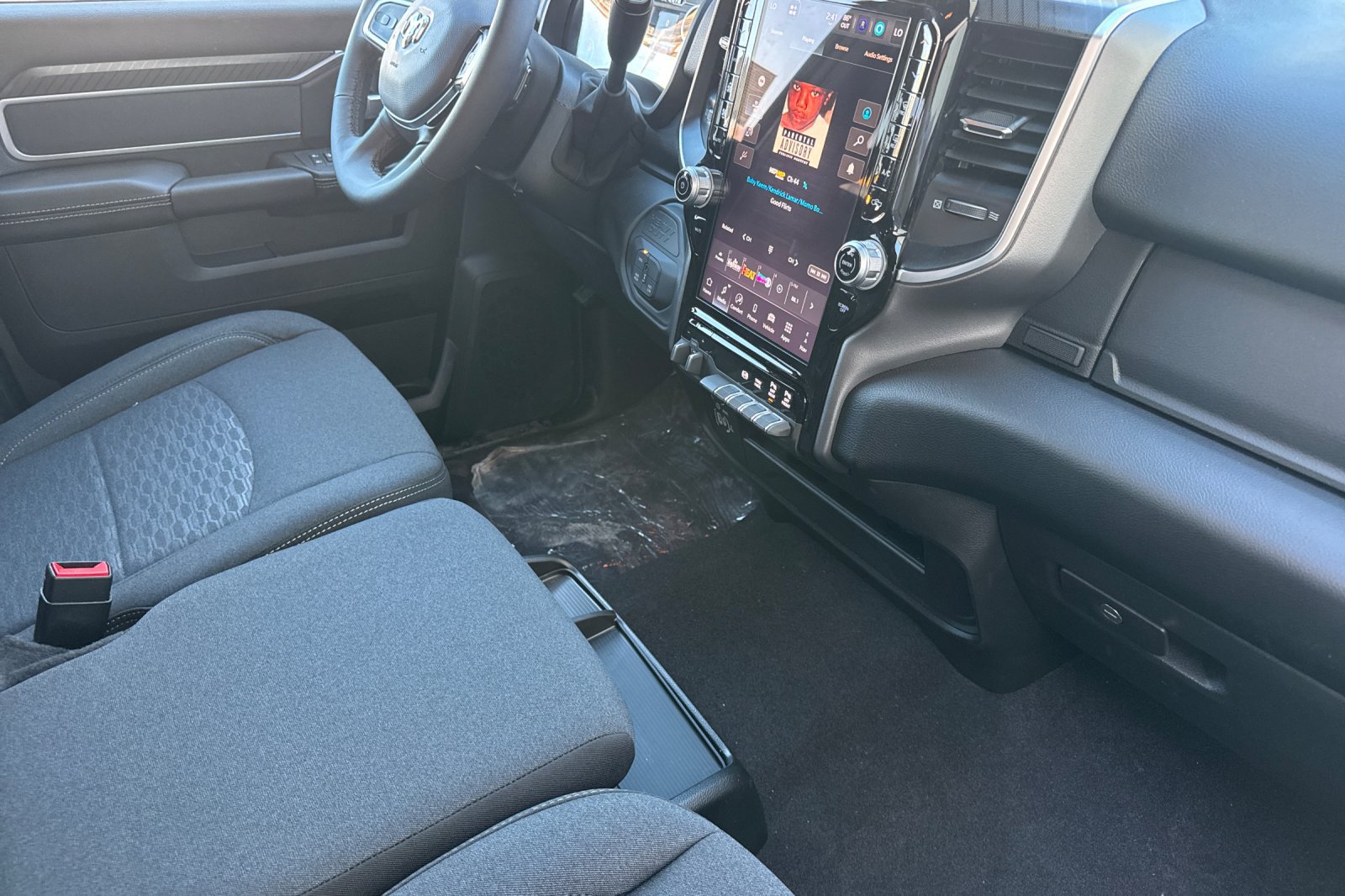 New 2027 RAM 3500 Big Horn AWD/4WD image 11