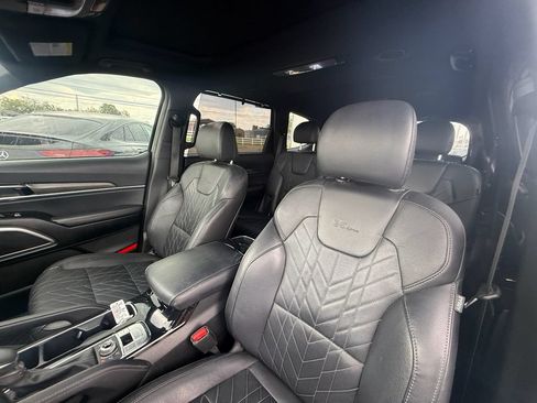 Used 2023 Kia Telluride EX X-Line AWD/4WD image 13