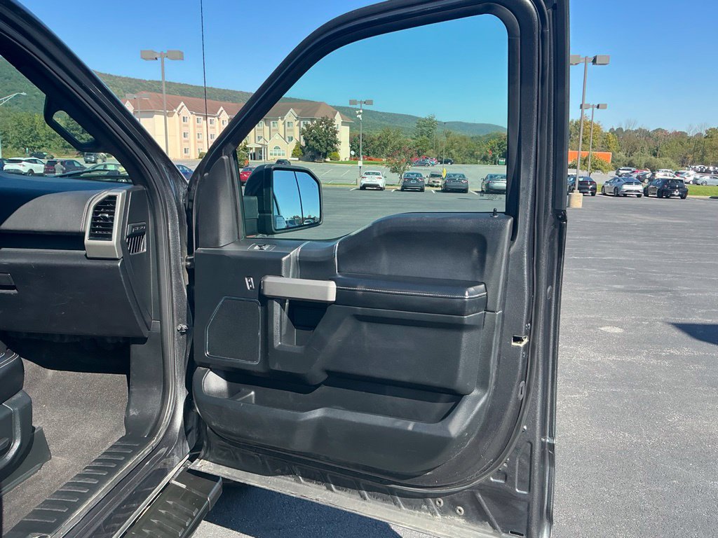 Used 2020 Ford F150 Lariat AWD/4WD image 28