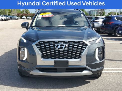Used 2022 Hyundai Palisade Limited w/ Cargo Package AWD/4WD image 3