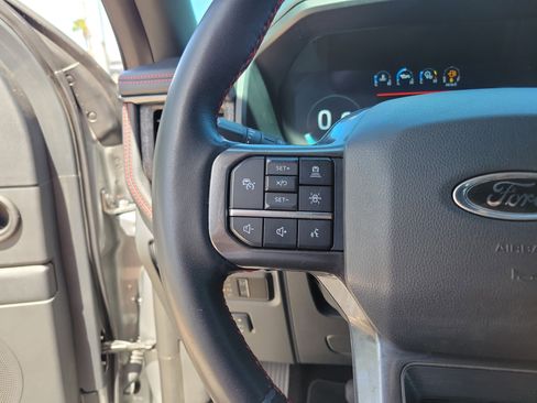 Used 2023 Ford Expedition Max Limited image 12