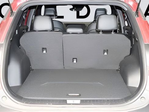 Used 2025 Kia Sportage X-Line image 35