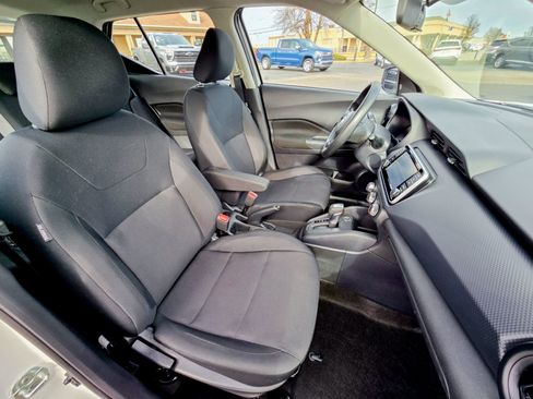 Used 2024 Nissan Kicks S image 31