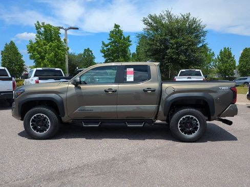 New 2026 Toyota Tacoma TRD Off-Road AWD/4WD image 3