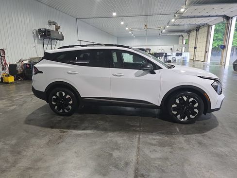 Used 2023 Kia Sportage X-Line w/ X-Line Premium Package AWD/4WD image 6