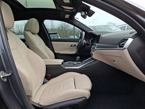 Used 2022 BMW M340i xDrive image 13