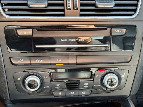 Used 2017 Audi Q5 2.0T Premium Plus w/ Technology Package image 26