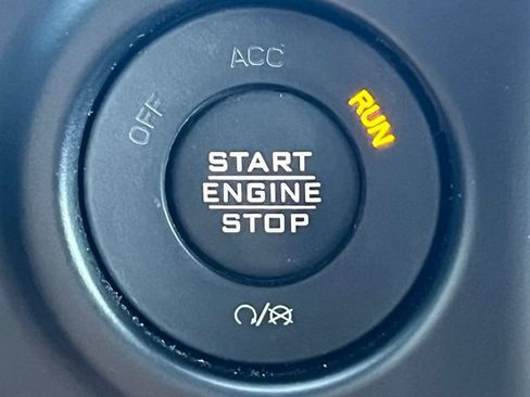 Used 2022 Jeep Wrangler Unlimited Sport w/ Uconnect 4C Nav & Sound Group AWD/4WD image 34