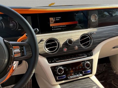 Used 2024 Rolls-Royce Spectre w/ Spectre Launch Package AWD/4WD image 11