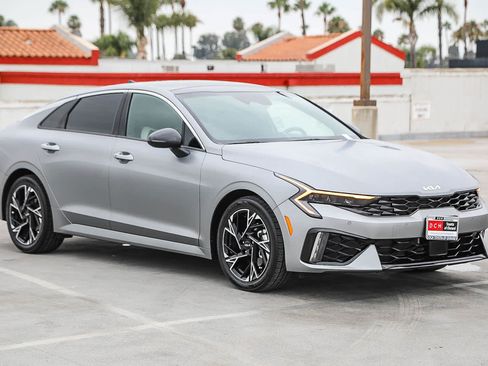 Used 2025 Kia K5 GT-Line w/ GT-Line Premium Package FWD image 4