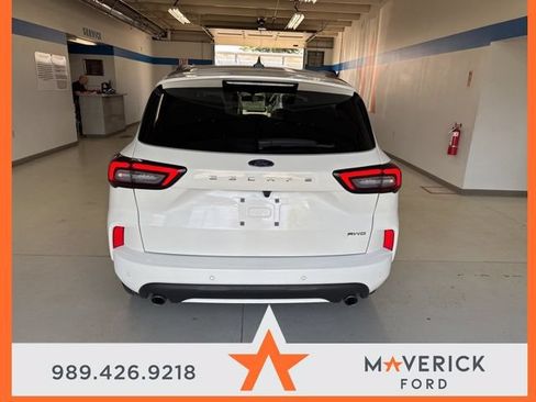 Used 2024 Ford Escape ST-Line w/ Tech Pack #1 AWD/4WD image 6