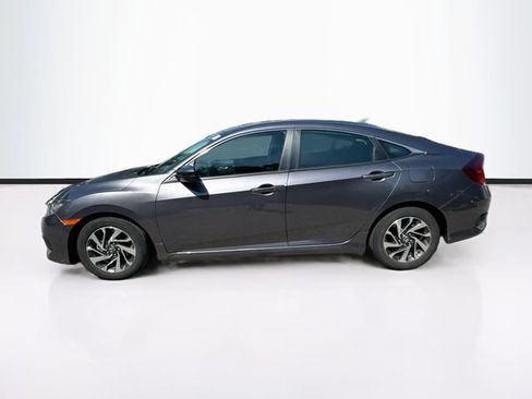 Used 2017 Honda Civic EX image 4