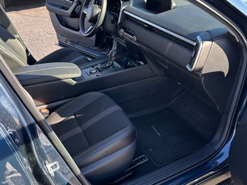 Used 2025 MAZDA CX-50 AWD 2.5 S w/ Weather Package image 16