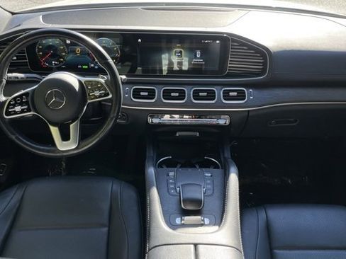 Used 2022 Mercedes-Benz GLS 450 4MATIC image 18