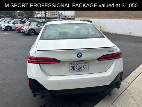 Used 2024 BMW 530i w/ M Sport Package RWD image 4