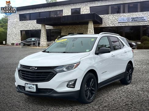 Used 2021 Chevrolet Equinox LT AWD/4WD image 2