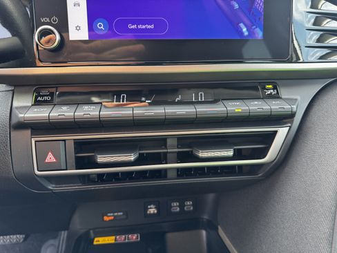 Certified 2025 Toyota Camry LE FWD image 8