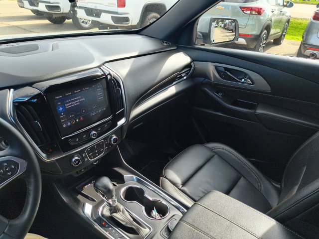 Used 2024 Chevrolet Traverse LT AWD/4WD image 28