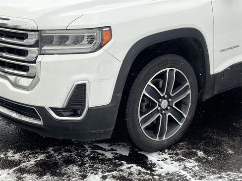 Used 2023 GMC Acadia SLT w/ Preferred Package image 5