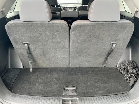 Used 2019 Kia Sorento AWD V6 image 37