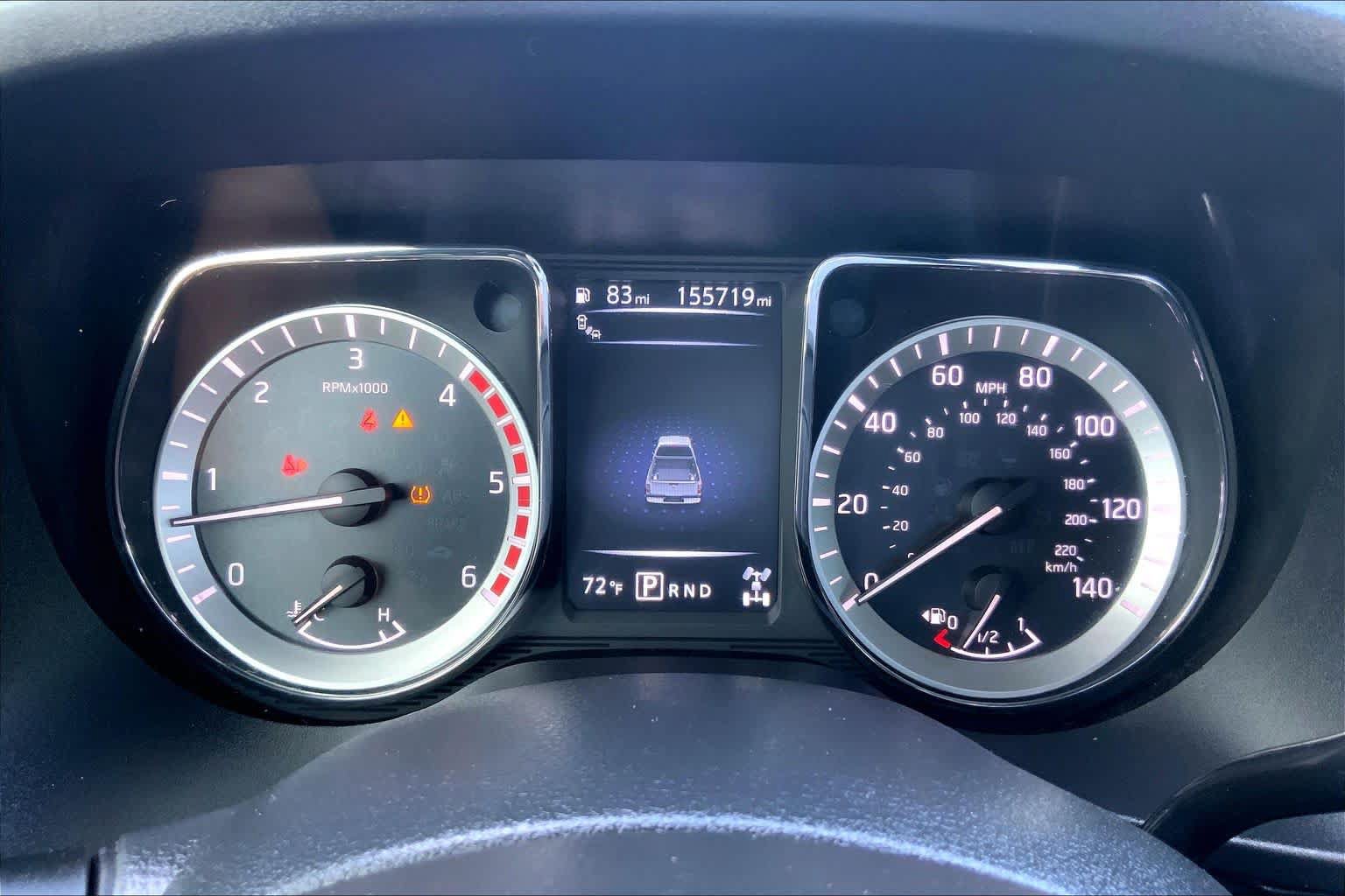 Used 2018 Nissan Titan SL w/ Midnight Edition AWD/4WD image 26