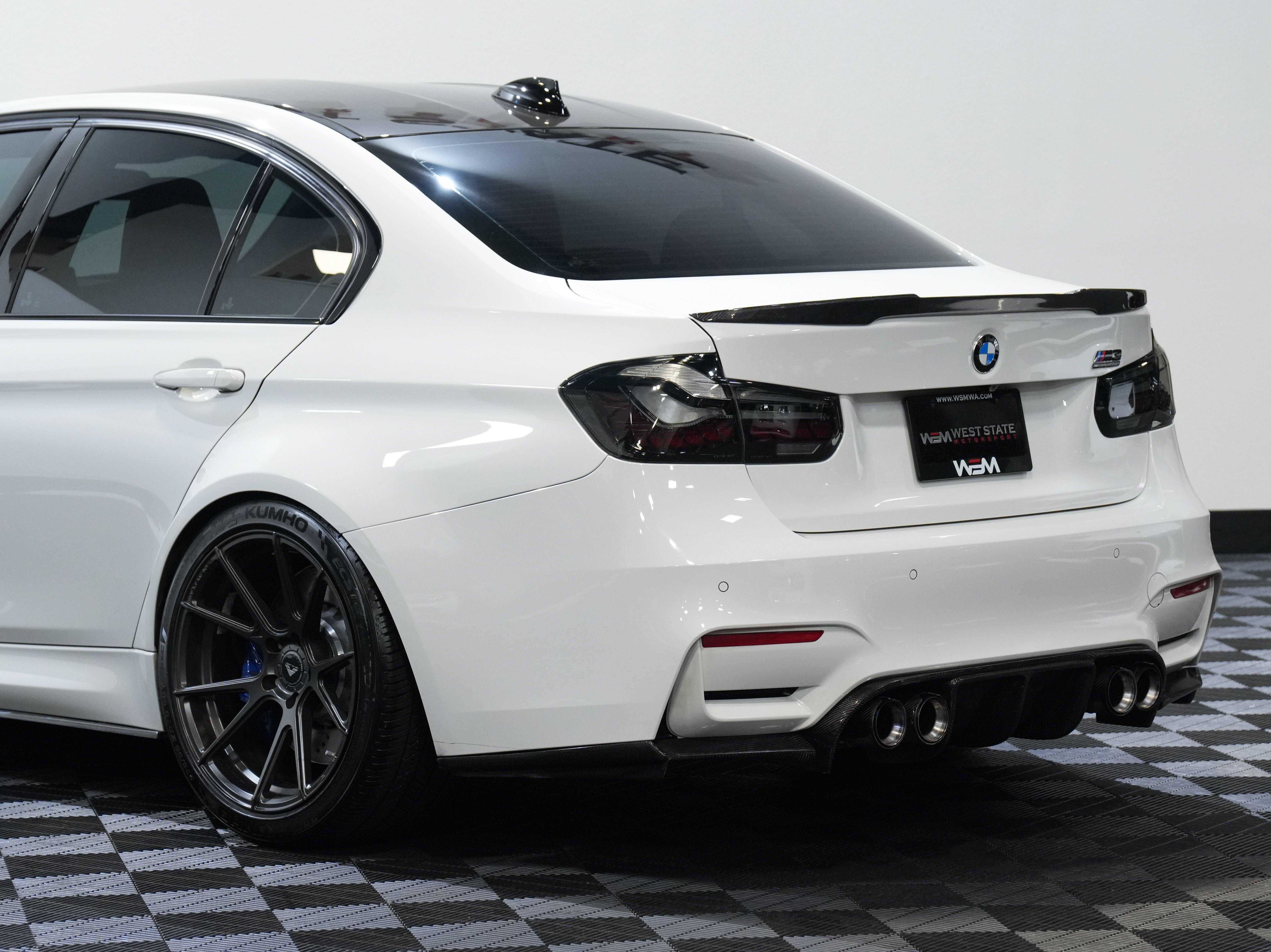 Used 2017 BMW M3 RWD image 16
