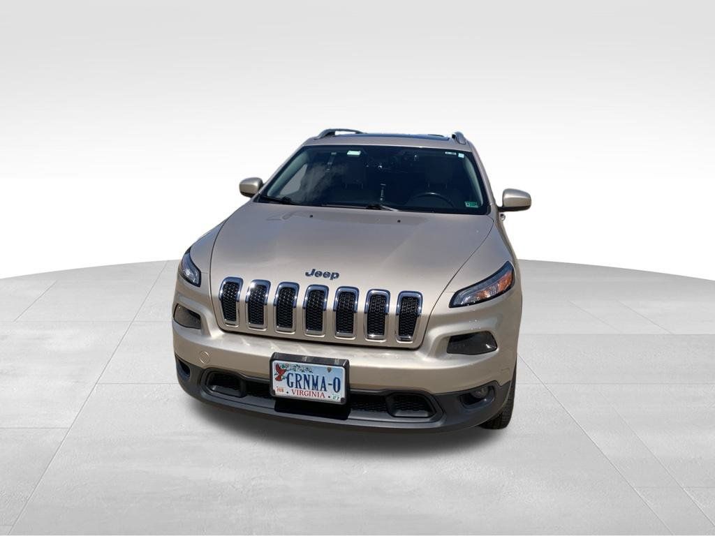 Used 2015 Jeep Cherokee Latitude w/ Comfort/Convenience Group AWD/4WD image 5