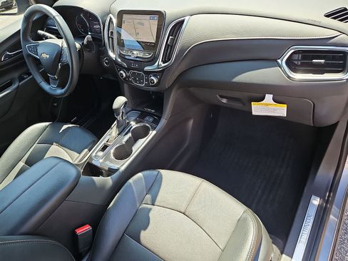 Used 2024 Chevrolet Equinox Premier FWD image 35