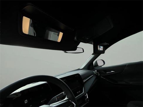 Certified 2025 Chevrolet Equinox LT image 24