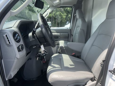 New 2025 Ford E-350 and Econoline 350 Super Duty w/ Power Equipment Group image 18
