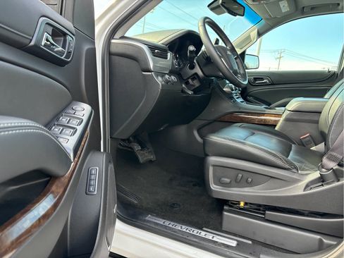 Used 2016 Chevrolet Tahoe LT image 6