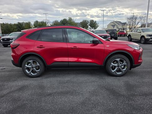 New 2026 Ford Escape ST-Line w/ Cold Weather Package image 6