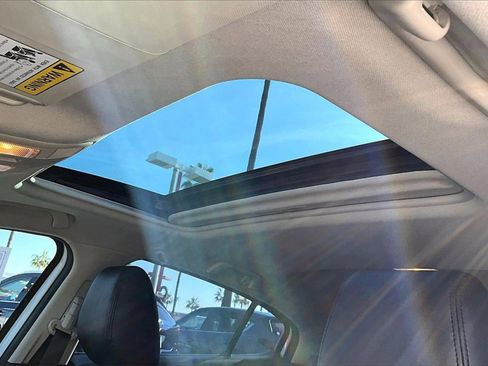 Used 2017 MAZDA MAZDA3 Touring image 12