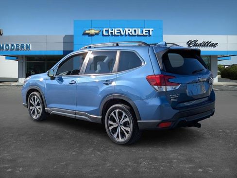 Used 2020 Subaru Forester Limited w/ Popular Package #3 image 3