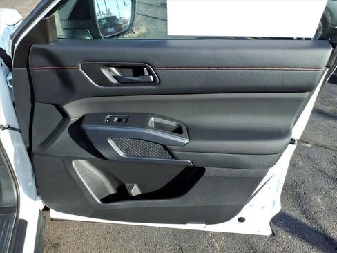 New 2026 Nissan Pathfinder Rock Creek image 21