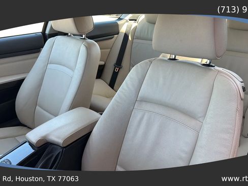 Used 2012 BMW 335i xDrive Coupe AWD/4WD image 22