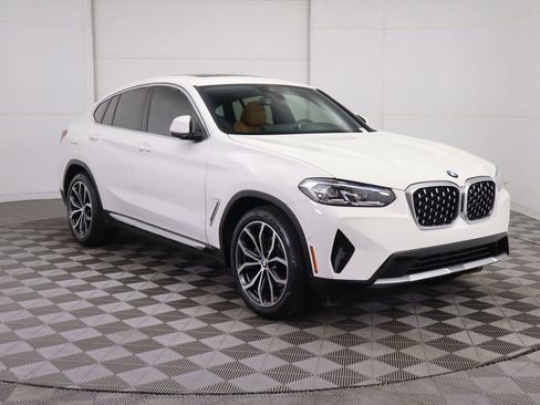 Certified 2023 BMW X4 xDrive30i w/ Parking Assistance Package image 3