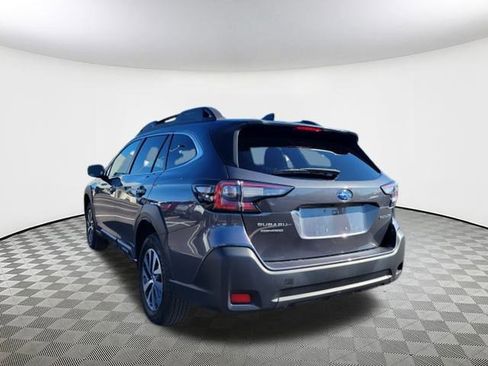 Certified 2024 Subaru Outback Premium image 6