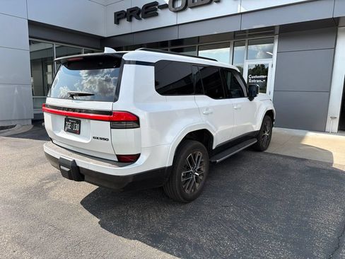 Used 2025 Lexus GX 550 w/ Accessory Package (2T) AWD/4WD image 23
