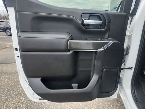 Used 2021 GMC Sierra 1500 AT4 w/ Driver Alert Package I AWD/4WD image 12