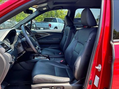 Used 2023 Honda Passport Elite image 18