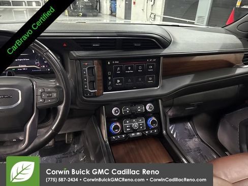 Certified 2024 GMC Yukon Denali Ultimate w/ LPO, Floor Liner Package AWD/4WD image 25
