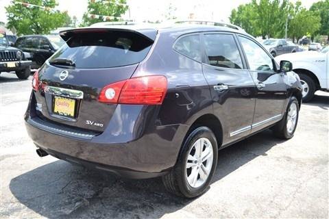 Used 2013 Nissan Rogue SV AWD/4WD image 5