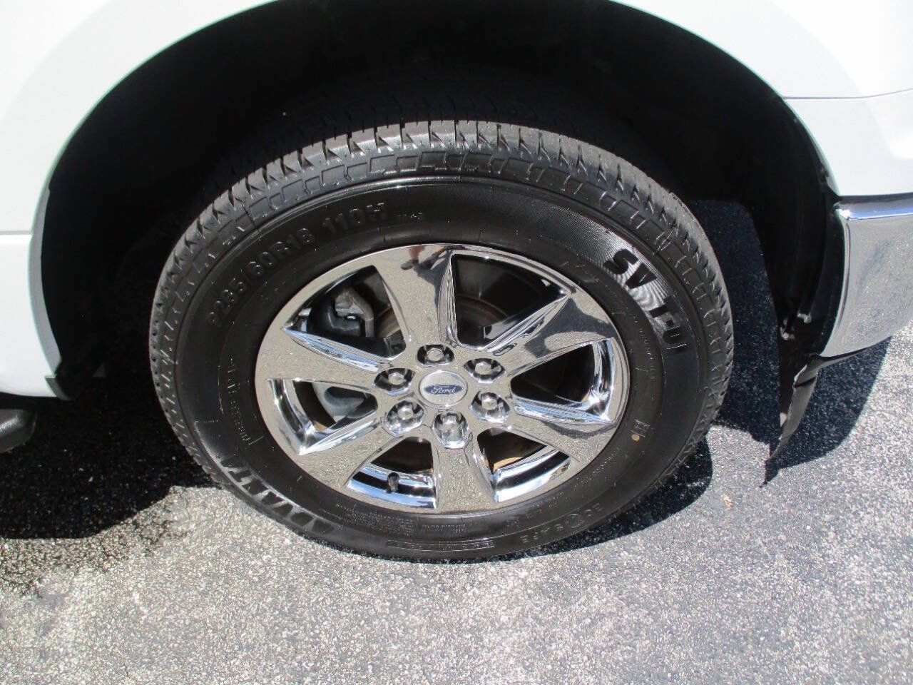 Used 2020 Ford F150 XLT w/ Equipment Group 302A Luxury RWD image 32