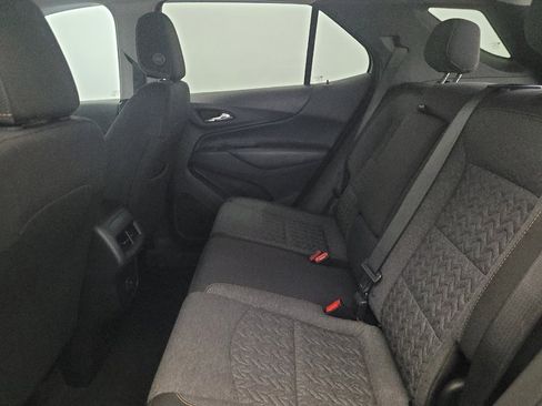 Used 2022 Chevrolet Equinox LT AWD/4WD image 18