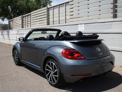 Used 2014 Volkswagen Beetle R-Line image 12